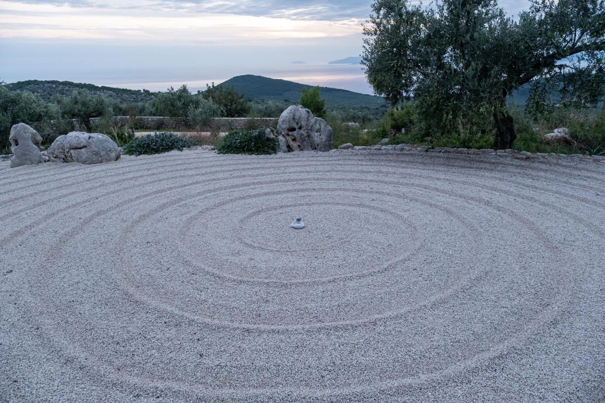 Zen Rocks Resort Kalianeika ภายนอก รูปภาพ