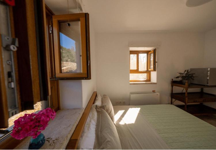 Zen Rocks Resort Kalianeika ภายนอก รูปภาพ